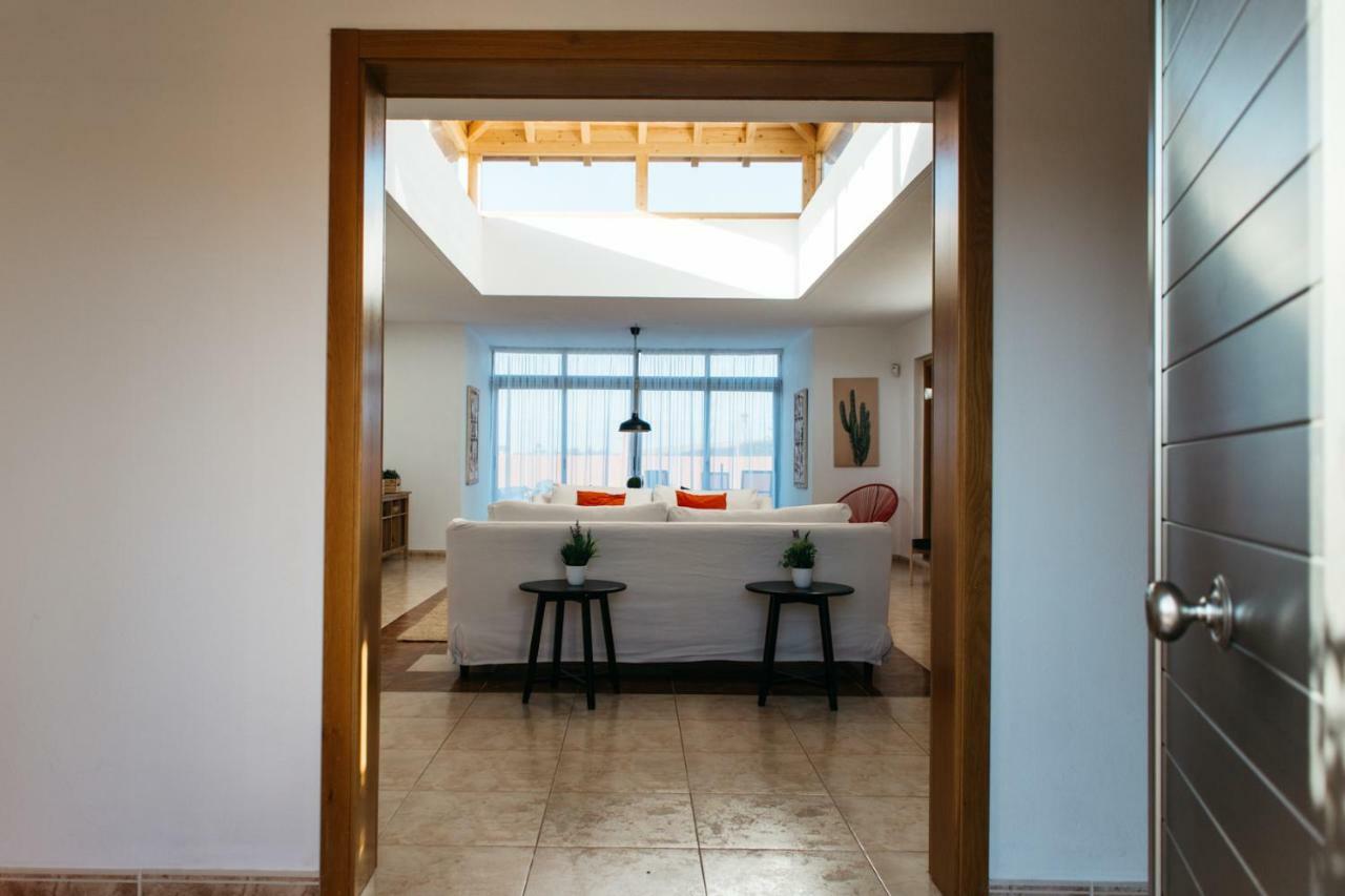 Eco Villa White Suite With Climatized Pool Калета-де-Фусте Экстерьер фото
